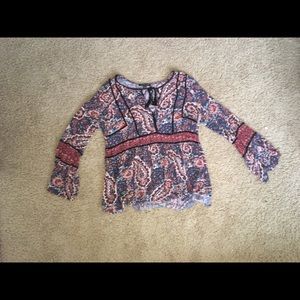 American Eagle Long Sleeve Blosue